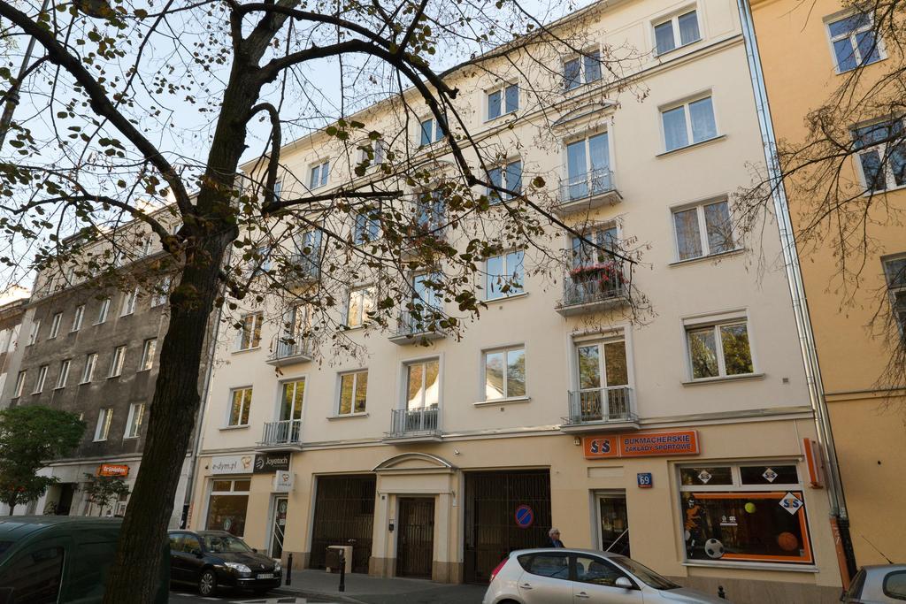 Goodnight Warsaw Apartments - Wspolna 69 Kamer foto